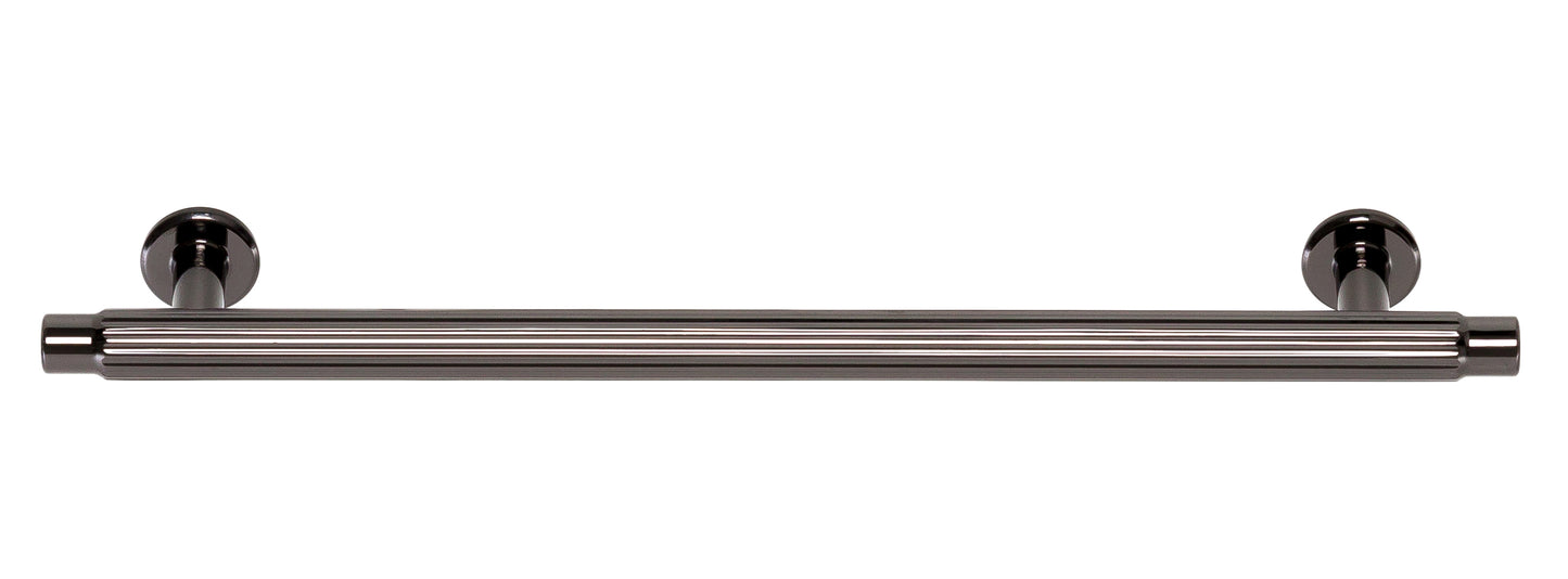 Villa-242, tummakromi